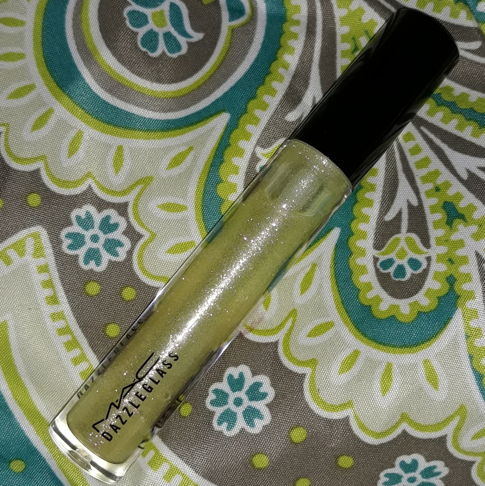 MAC Dazzleglass, Goldyrocks.